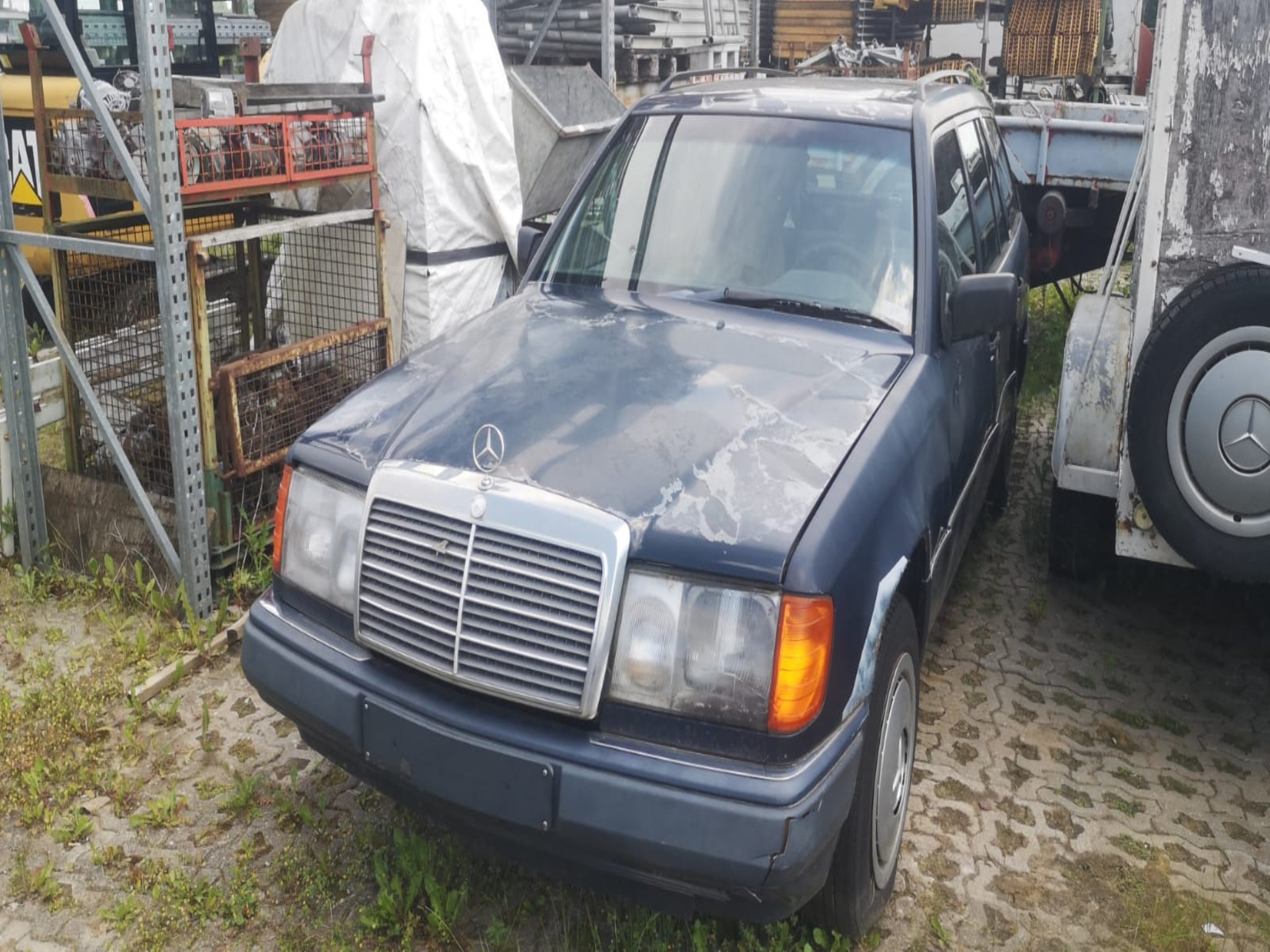PKW Mercedes Benz 250 D